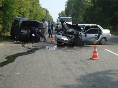 ДТП на Мира: целой дороги мало! ДТП на Мира: целой дороги мало!