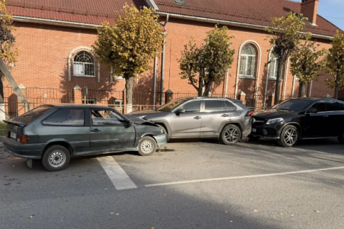 � ������-��� 18-������ ������� �������� ������� ���